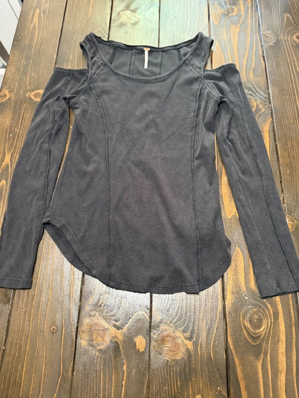 Free People Cold Shoulder Long Sleeve Top – Women's Large | Slim